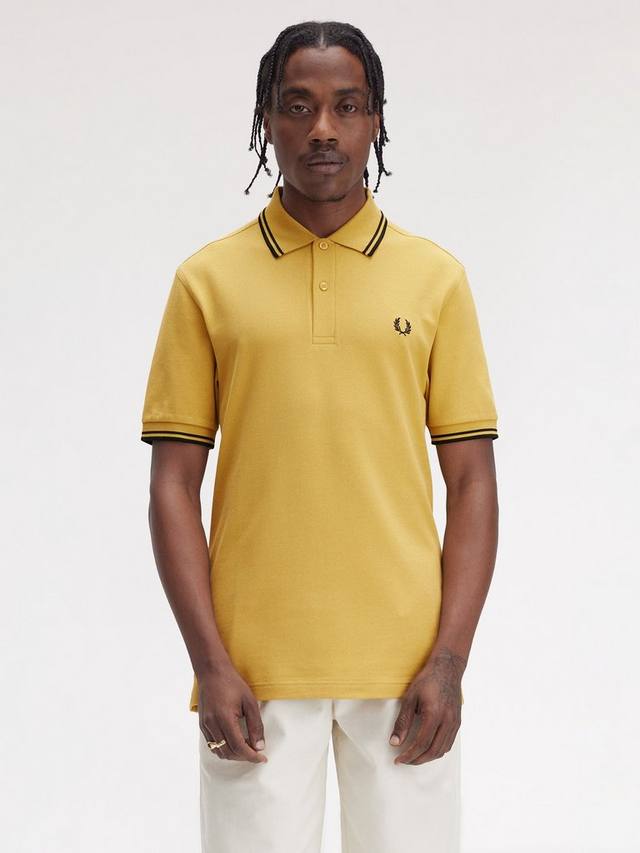 

Хлопковая поло Regular Fit с двойной окантовкой Fred Perry, Honeycomb/Navy