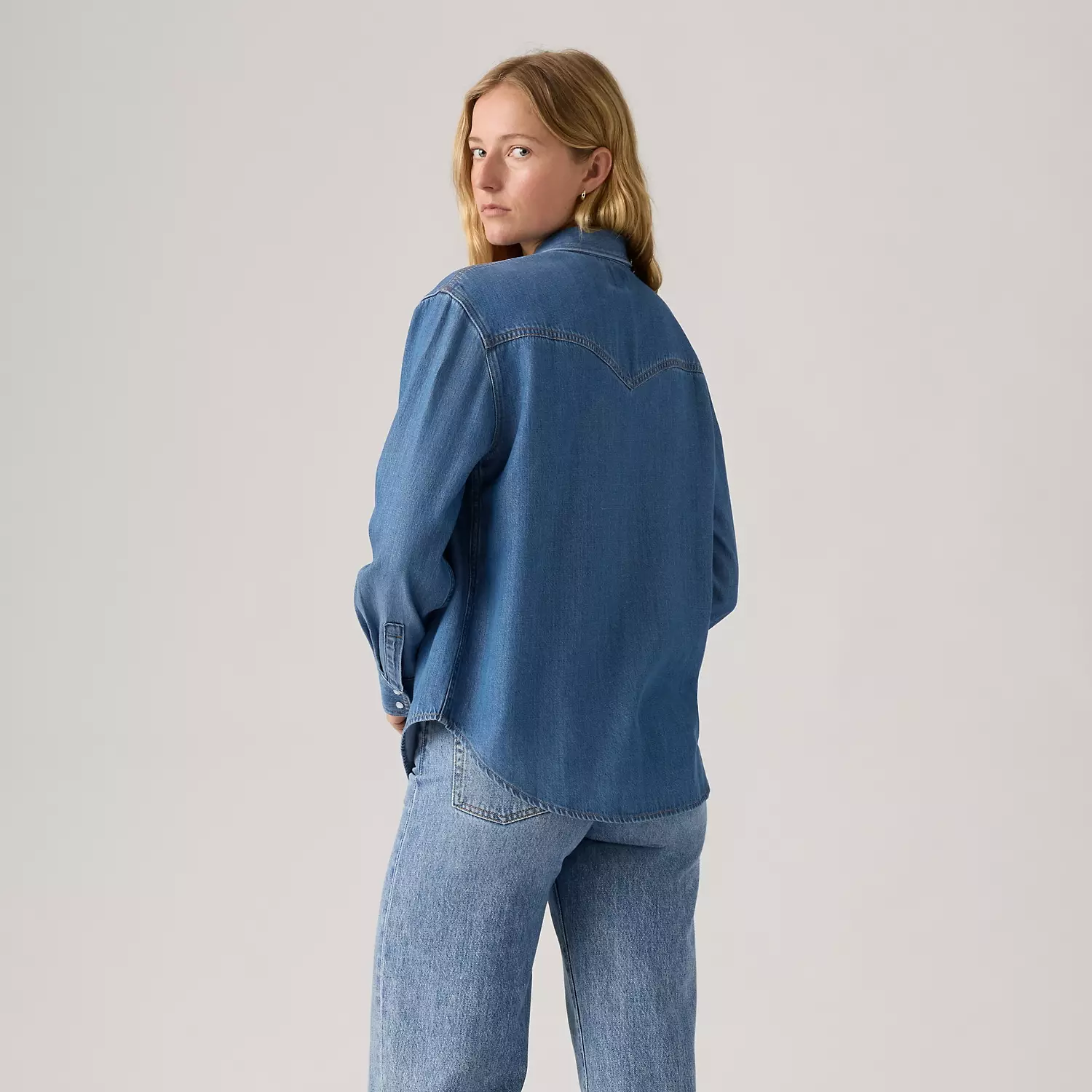 Рубашка Teodora с металлическим наконечником в стиле вестерн Levi's, цвет Going Steady Tipped - Medium Wash — фото 3