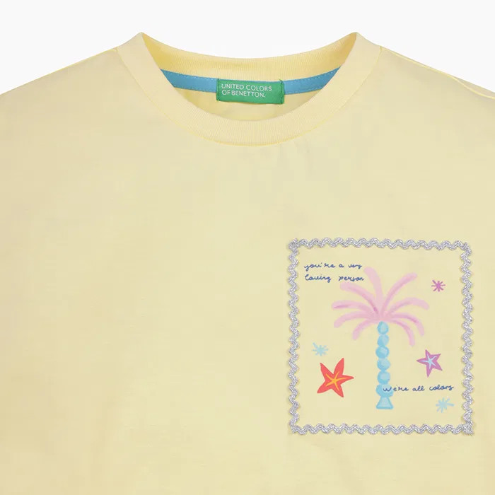 Детская жёлтая футболка с принтом "Пальмы" от Benetton Kids — фото 3
