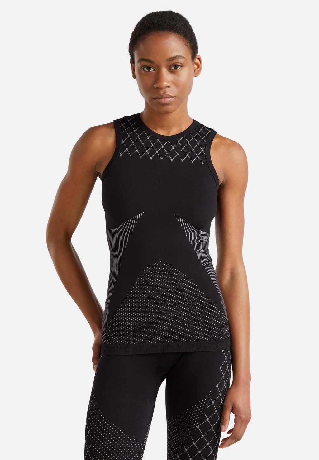 

Майка SEAMLESS TANK United Colors of Benetton, белый