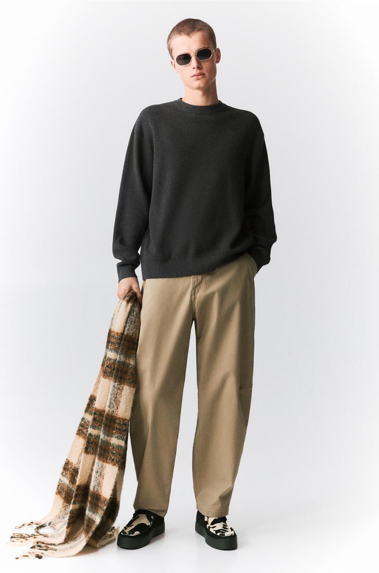 

Джемпер вафельной вязки Pull And Bear, черный