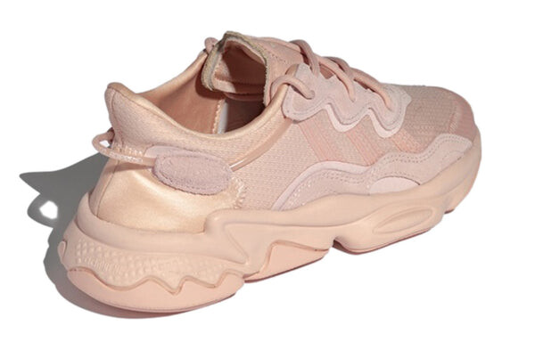 Кроссовки оригиналы ozweego shoes Adidas, розовый — фото 4