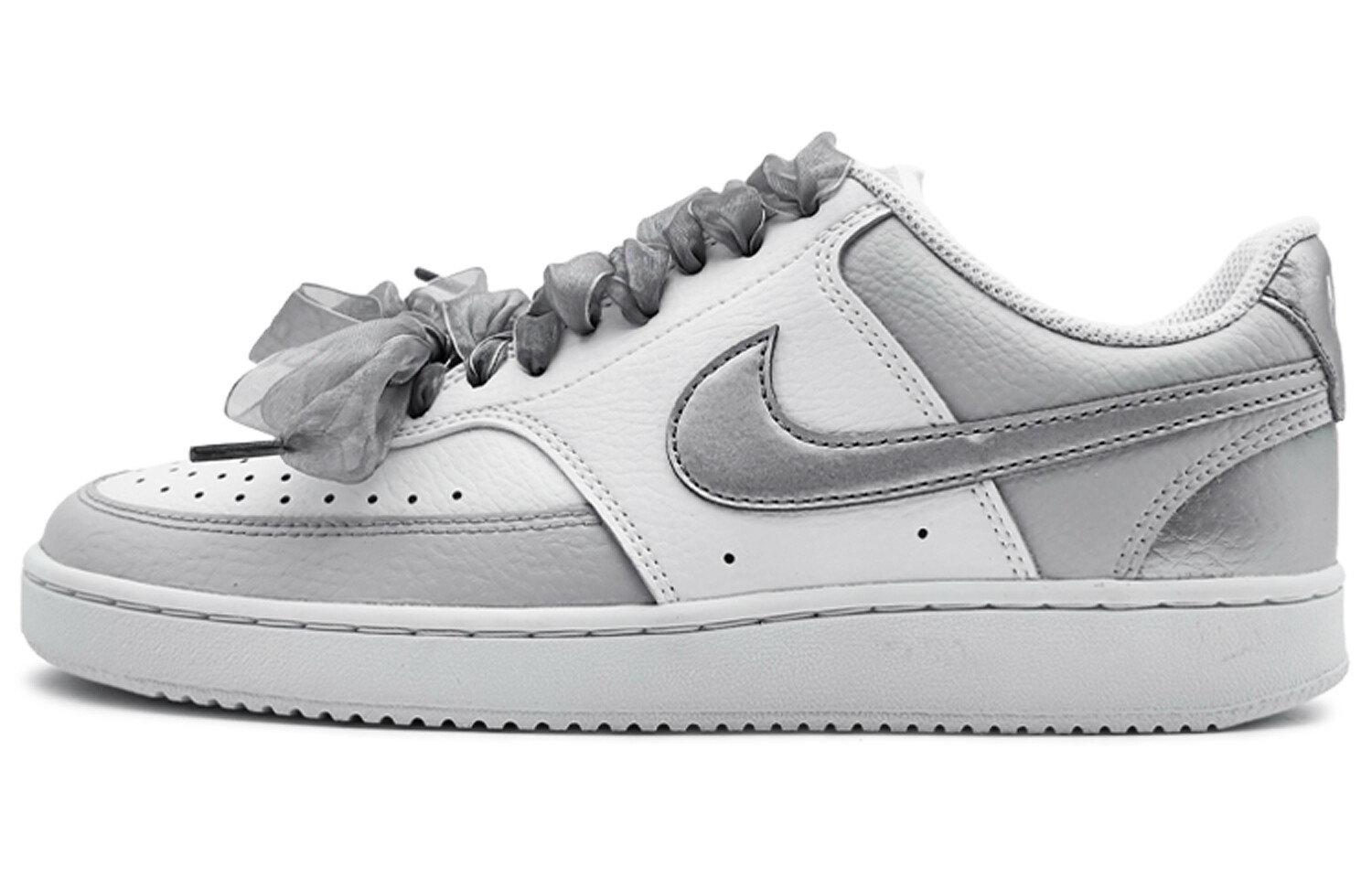 

Кроссовки Nike Court Vision 1 Skateboarding Shoes Women's Low-top White/gray/silver, серебряный, Серый, Кроссовки Nike Court Vision 1 Skateboarding Shoes Women's Low-top White/gray/silver, серебряный