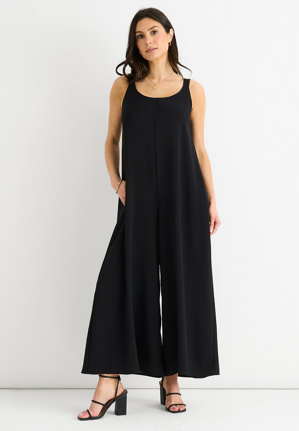 

Комбинезон STRAPPY GINI LONDON, черный