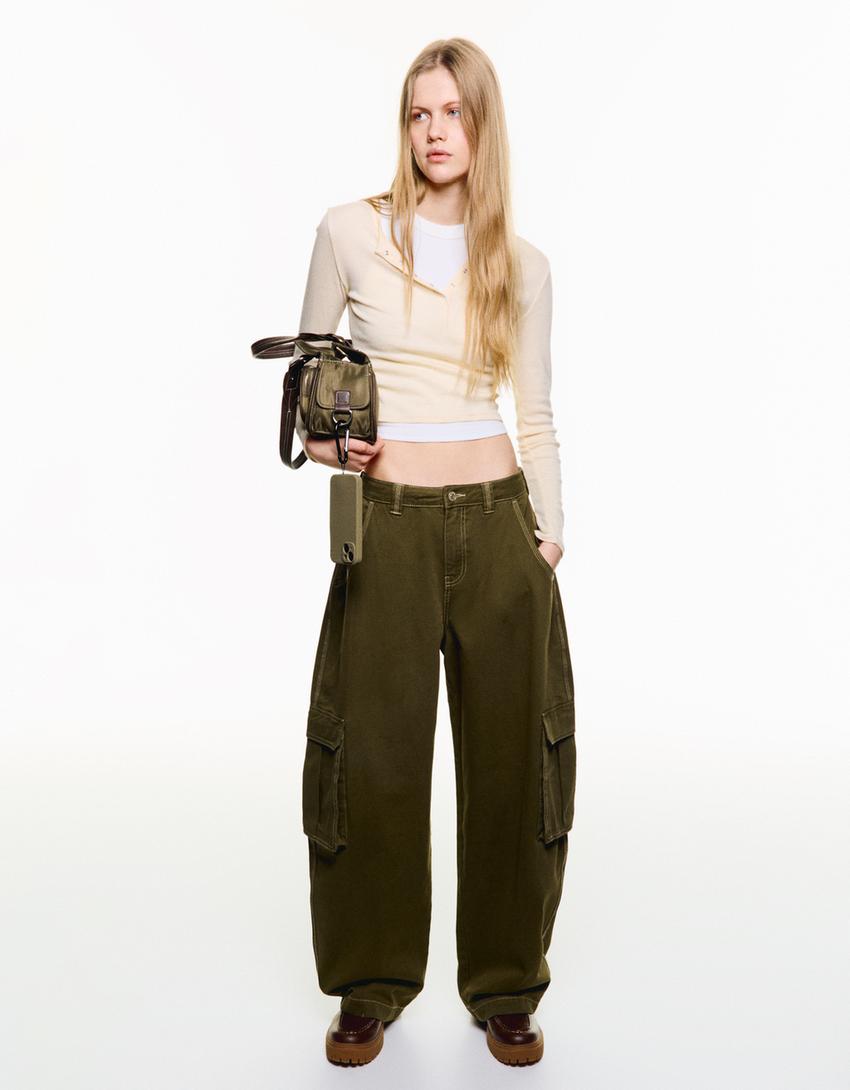 

Брюки Barrel Utility Bershka, хаки