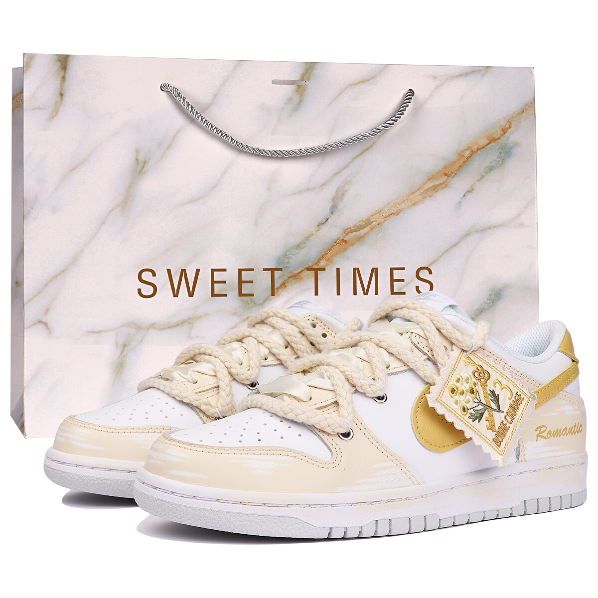 

Кроссовки Nike Dunk Skateboarding Shoes Women's Low-top Beige/Yellow, бежевый