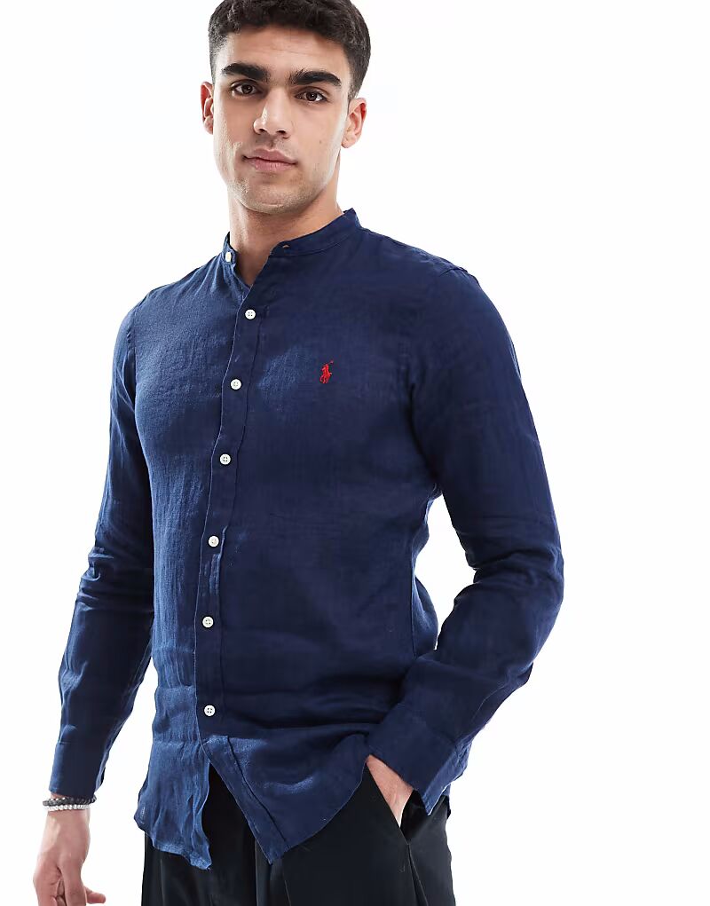 

Polo Ralph Lauren - облегающая льняная рубашка темно-синего цвета с воротником-стойкой и логотипом бренда