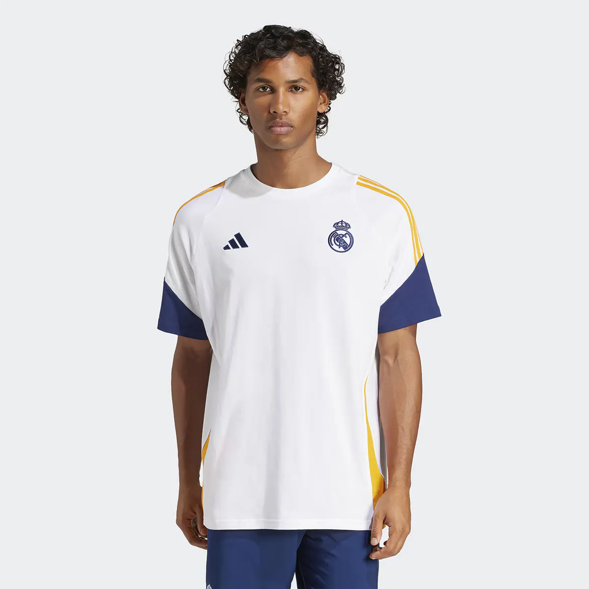 

Реал Мадрид CF Tee Adidas мужская футболка, белый/оранжевый