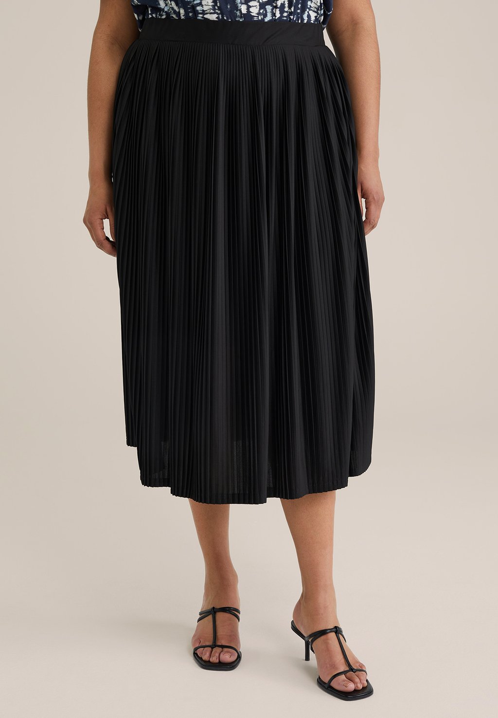 

Юбка плиссированная CURVE - A-line skirt WE Fashion, черный