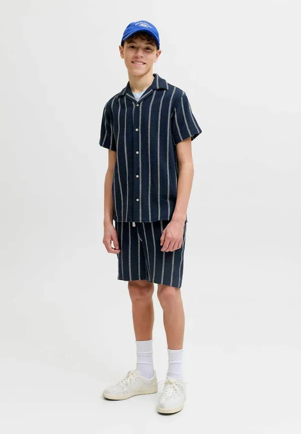 Шорты джоггеры детские Jack & Jones Junior, небесно-голубой — фото 2