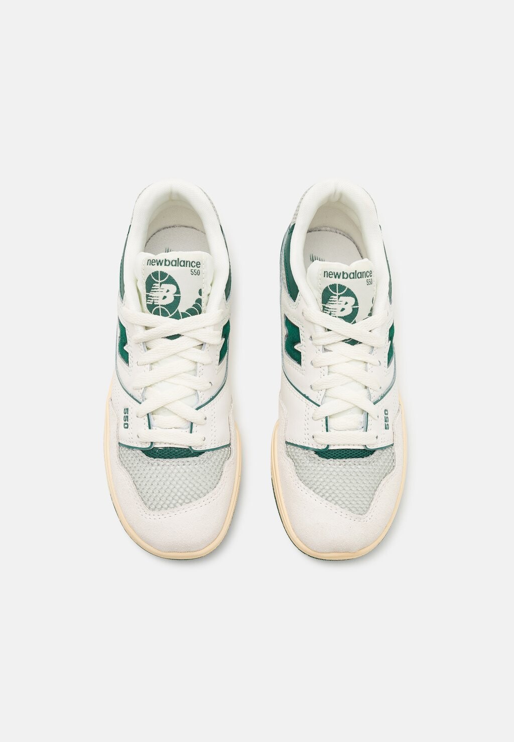 

Кроссовки на шнуровке 550 UNISEX New Balance, кремовый