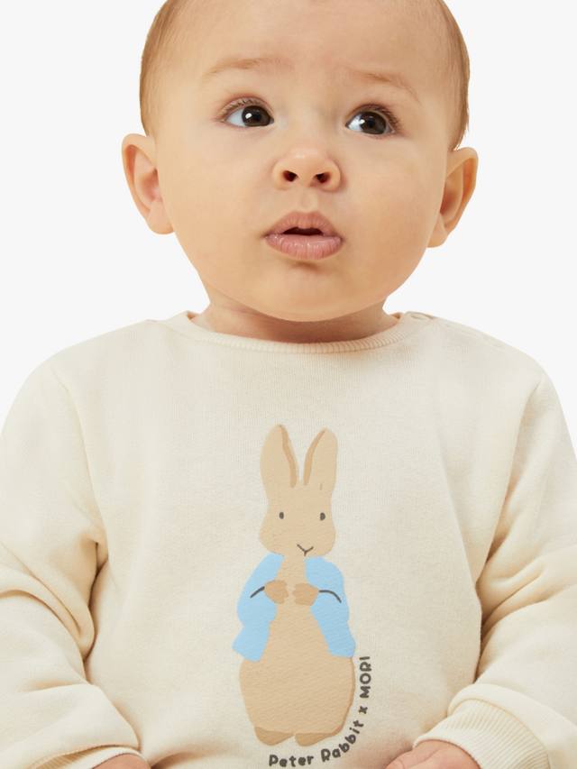 Детская толстовка Peter Rabbit из хлопковой смеси MORI, Panda Cream — фото 4