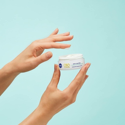 Крем для лица Nivea — Дневной увлажняющий против морщин Q10 Power для комбинированной кожи, 50 мл — фото 3