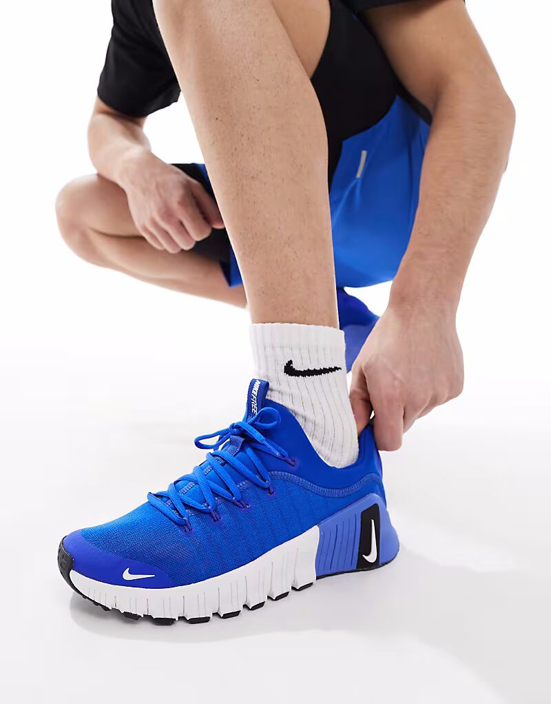

Кроссовки Nike Training Free Metcon 6 синего цвета