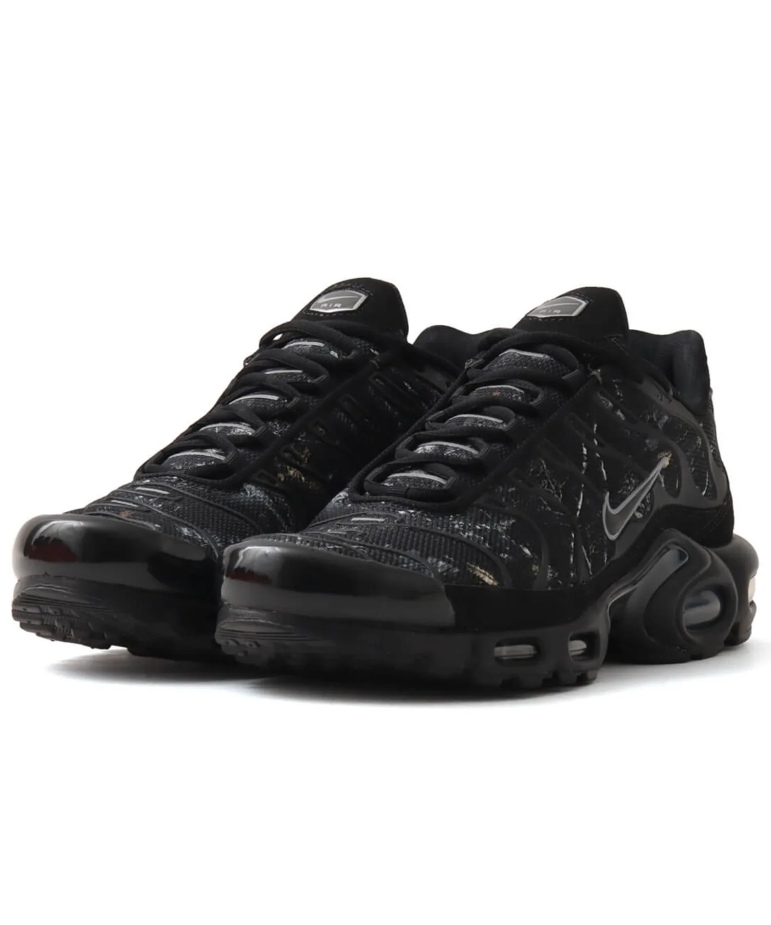 Кроссовки с технологией Tuned Air Nike Air Max Plus SP серые