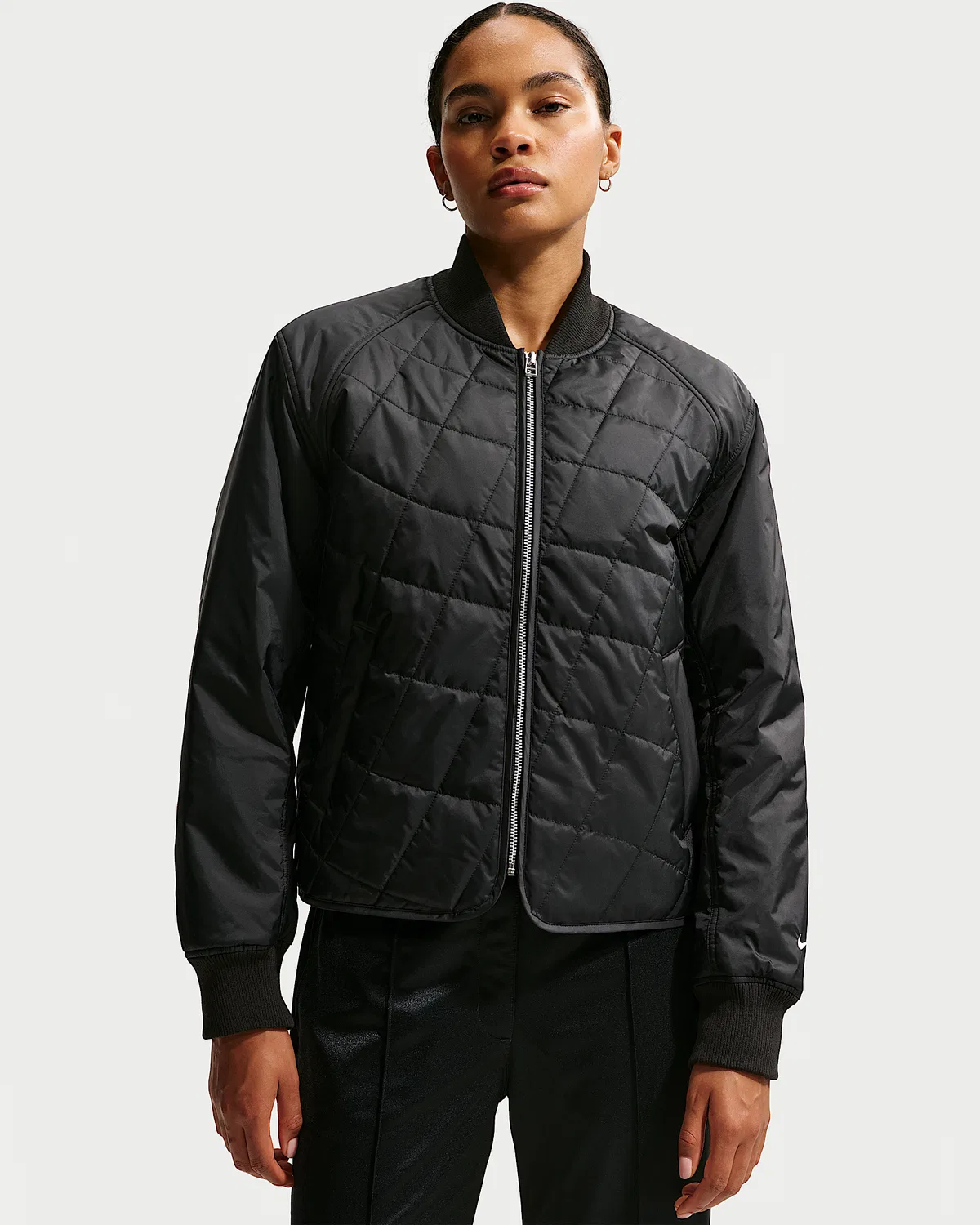 Женская свободная стеганая куртка Nike Sportswear, Black/Sail