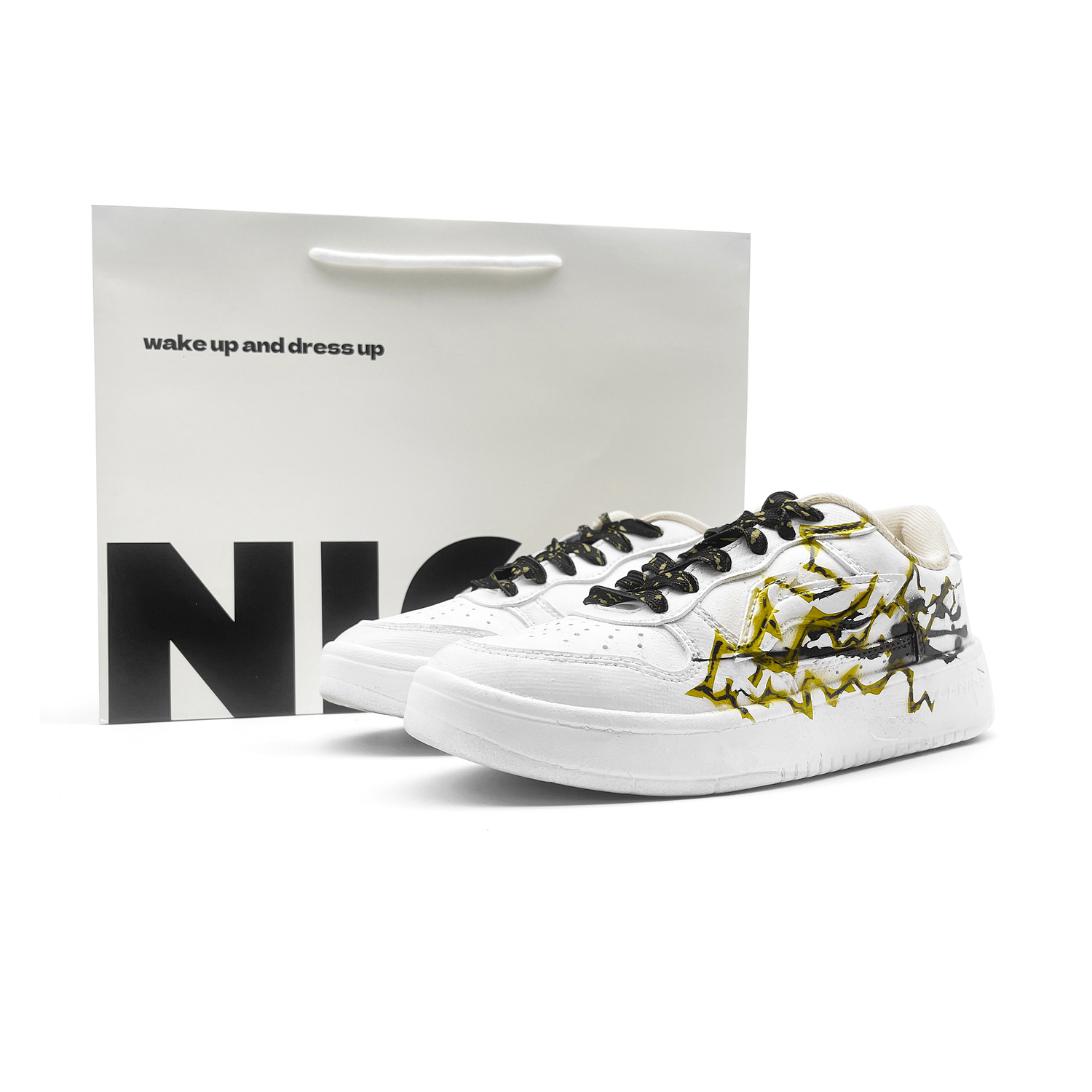 

LINING Лининг Понтун Бутс Амортизирующие и дышащие лоу-топ скейтборд кроссовки унисекс белый золото, цвет White Gold