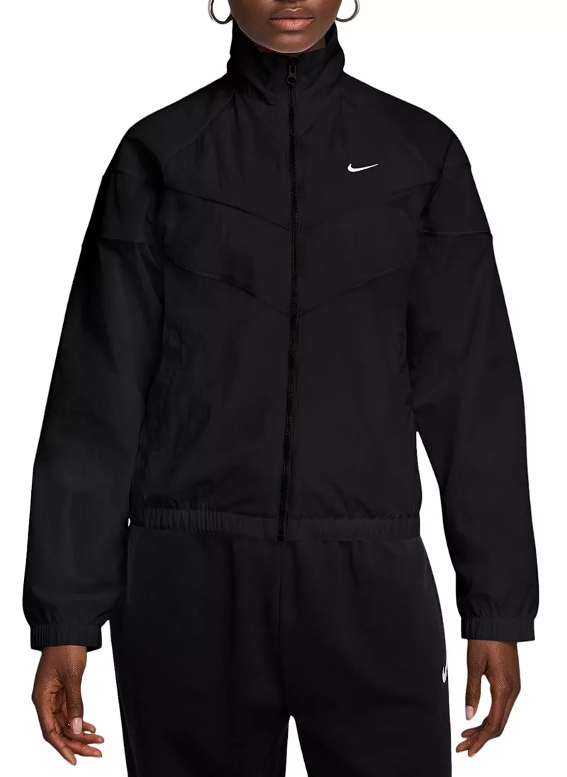 

Женская тканая куртка с молнией во всю длину с защитой от ультрафиолета Nike Windrunner, черный