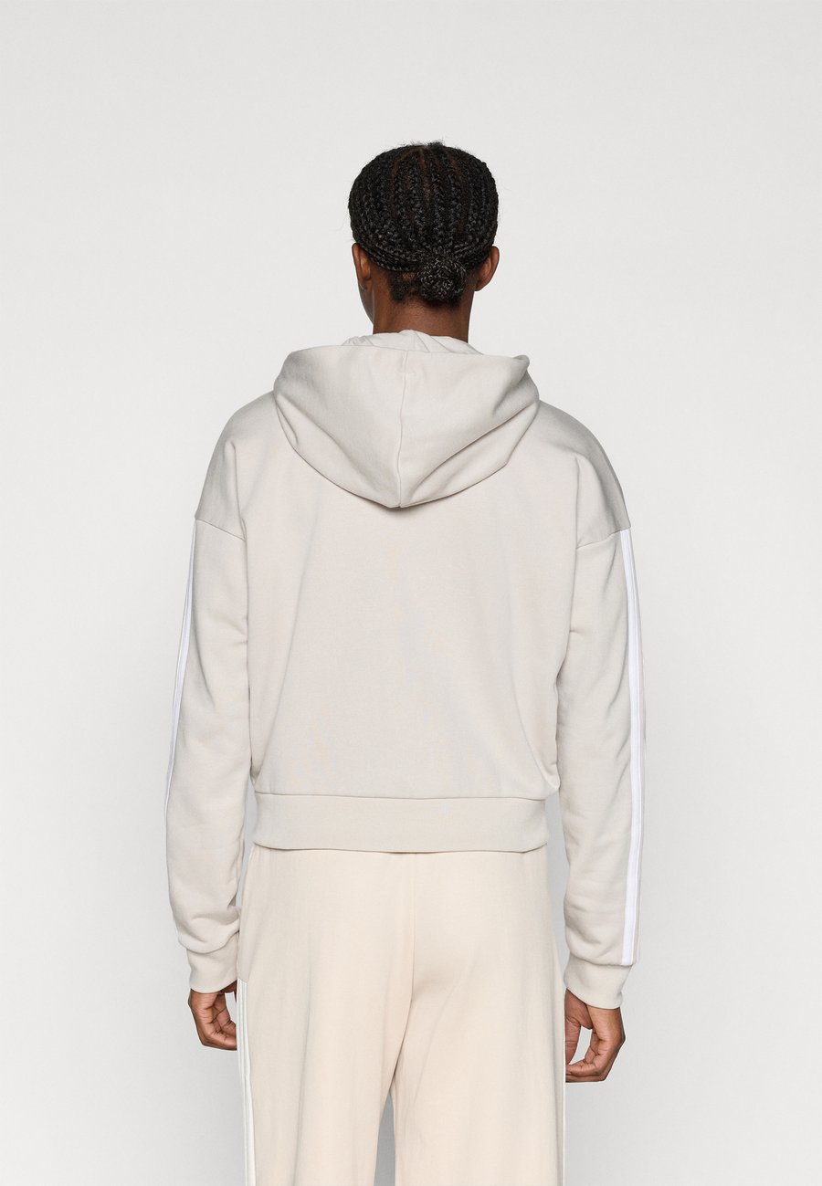 Толстовка Adidas Sportswear ESSENTIALS 3 STRIPES FULL ZIP HOODIE, Beige/White/Beige — фото 3