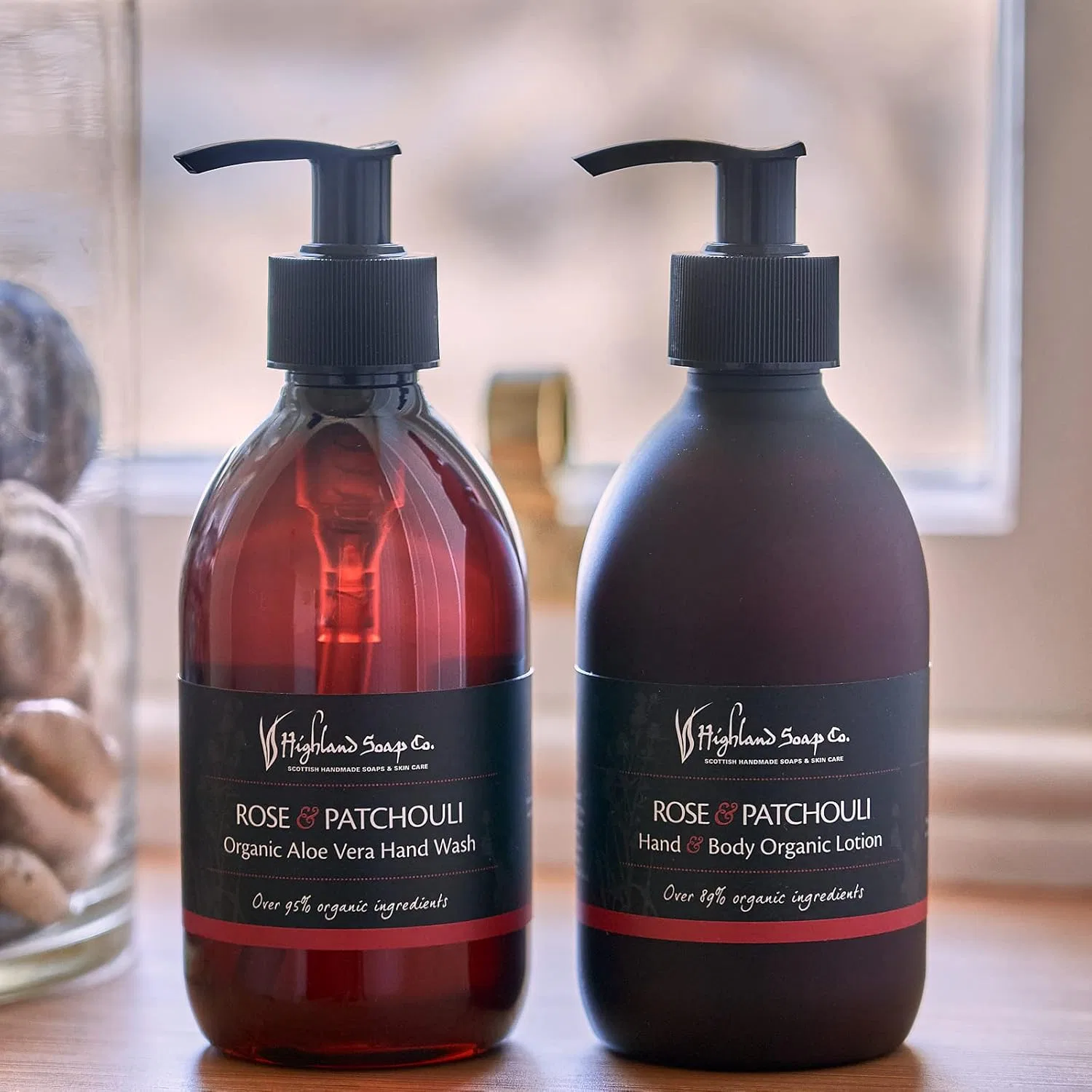 Жидкое мыло для рук The Highland Soap Company Rose & Patchouli, 300 мл Highland Soap Co — фото 2