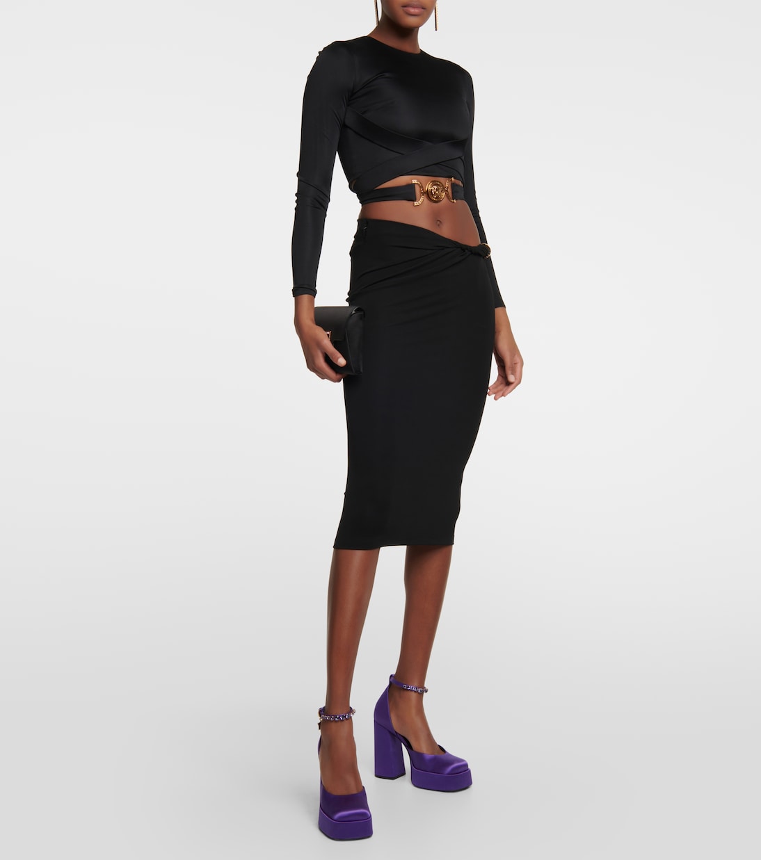 Атласные туфли-лодочки Medusa Aevitas на платформе Versace, True Purple-Versace Gold — фото 2