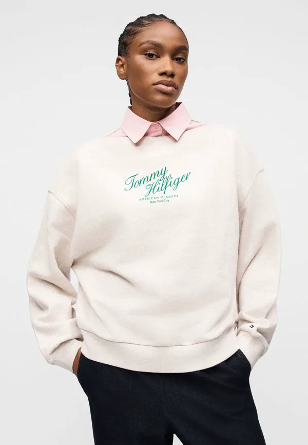 Свободная толстовка с логотипом и вырезом-лодочкой Tommy Hilfiger, Heather Oatmilk — фото 4