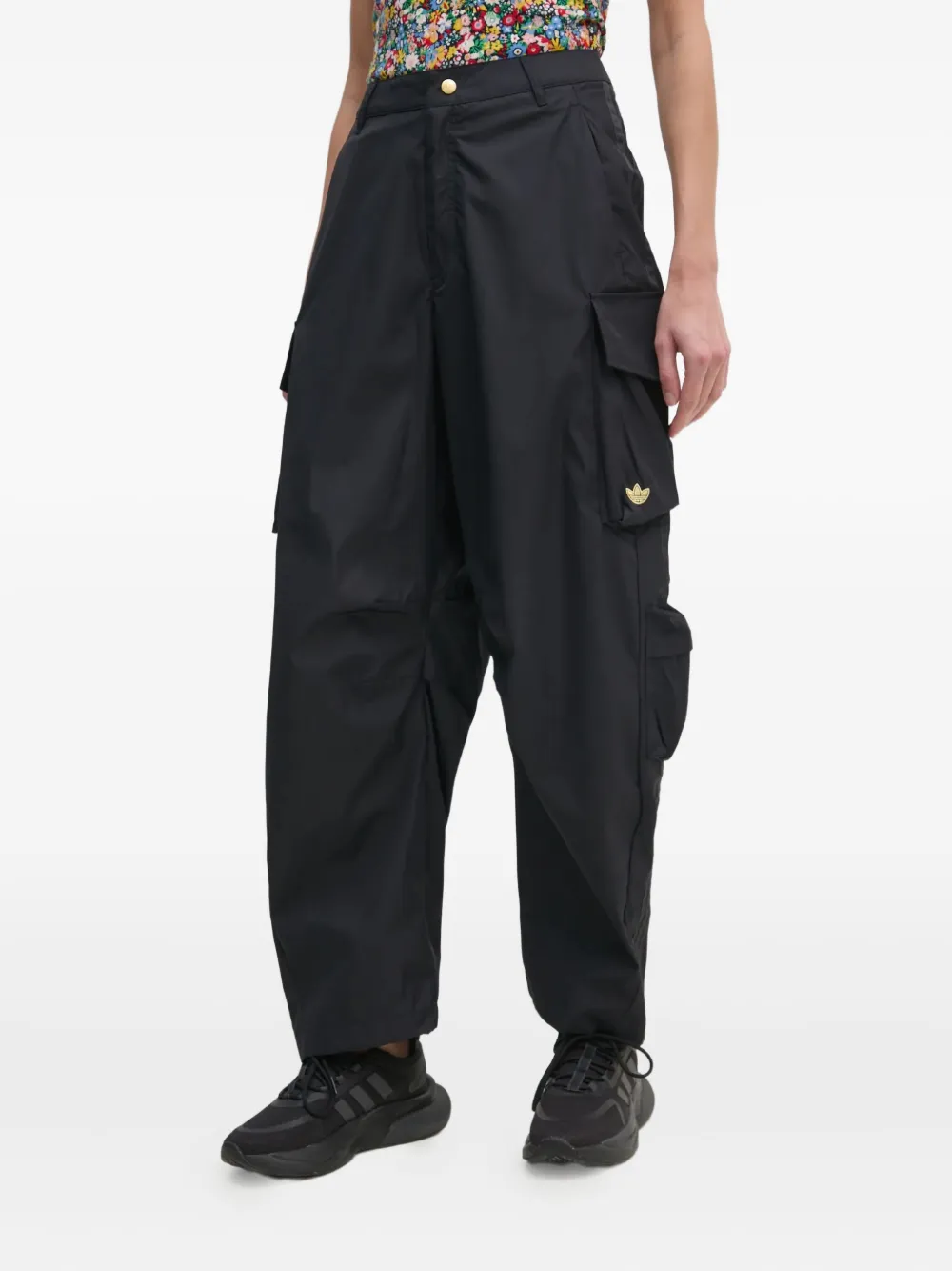 

Брюки карго adidas, черный