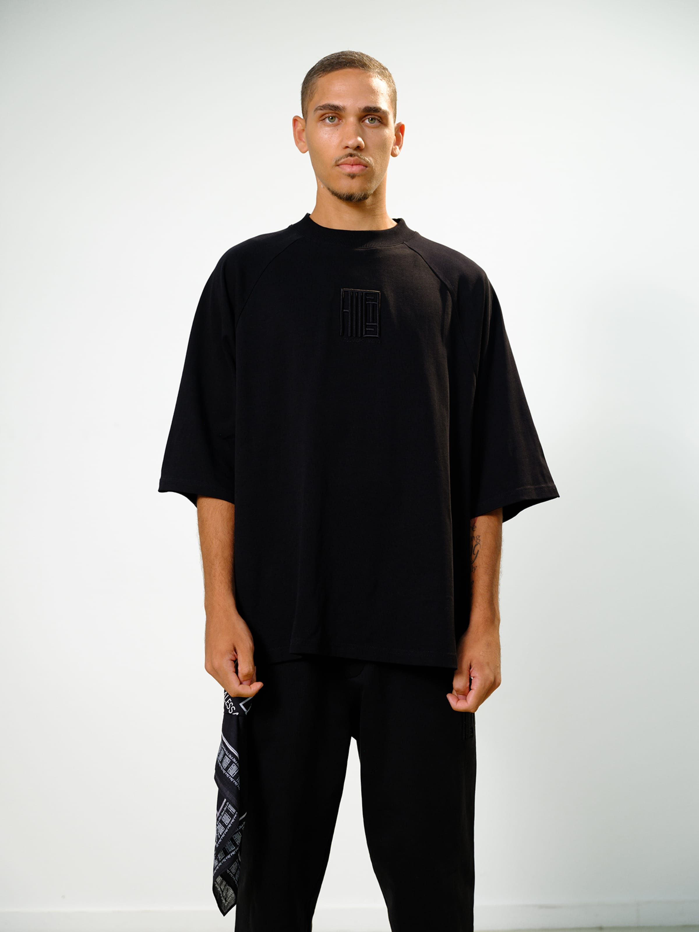 

Alessandro Magno Футболка 'CORE 2.0' в черном цвете