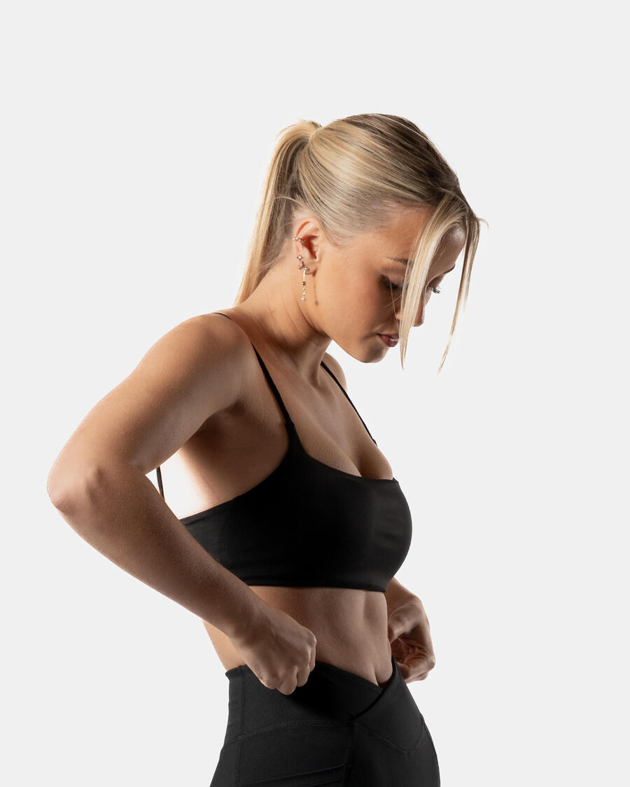 

AESTHETIC WOLF Спортивный бюстгальтер-бандо для фитнеса, чернокожие женщины