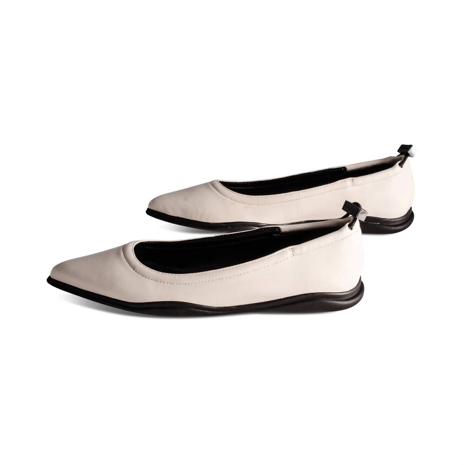 Женские балетки Bendreta цвета кокосового крема Vince Camuto, цвет coconut cream