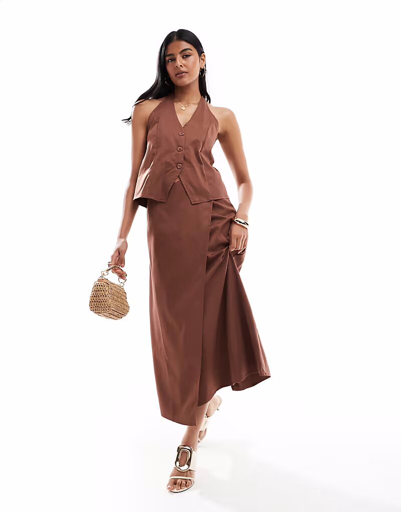 

Асимметричная юбка миди шоколадно-коричневого цвета Pieces