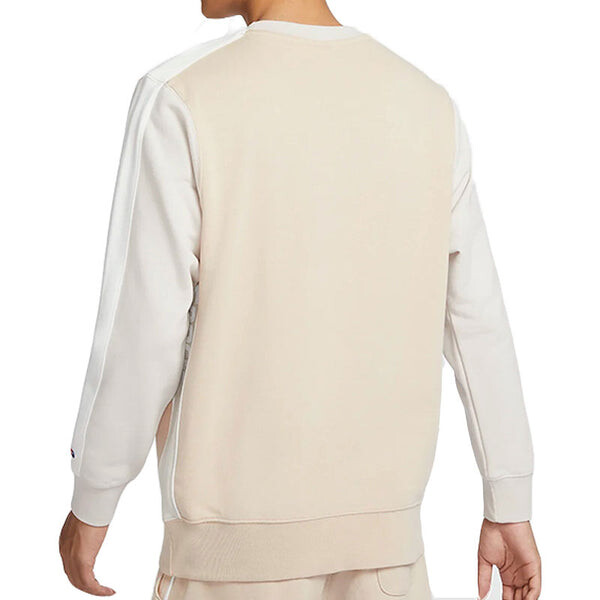Свитер sportswear club crew neck sweatshirt 'beige' Nike, бежевый — фото 2