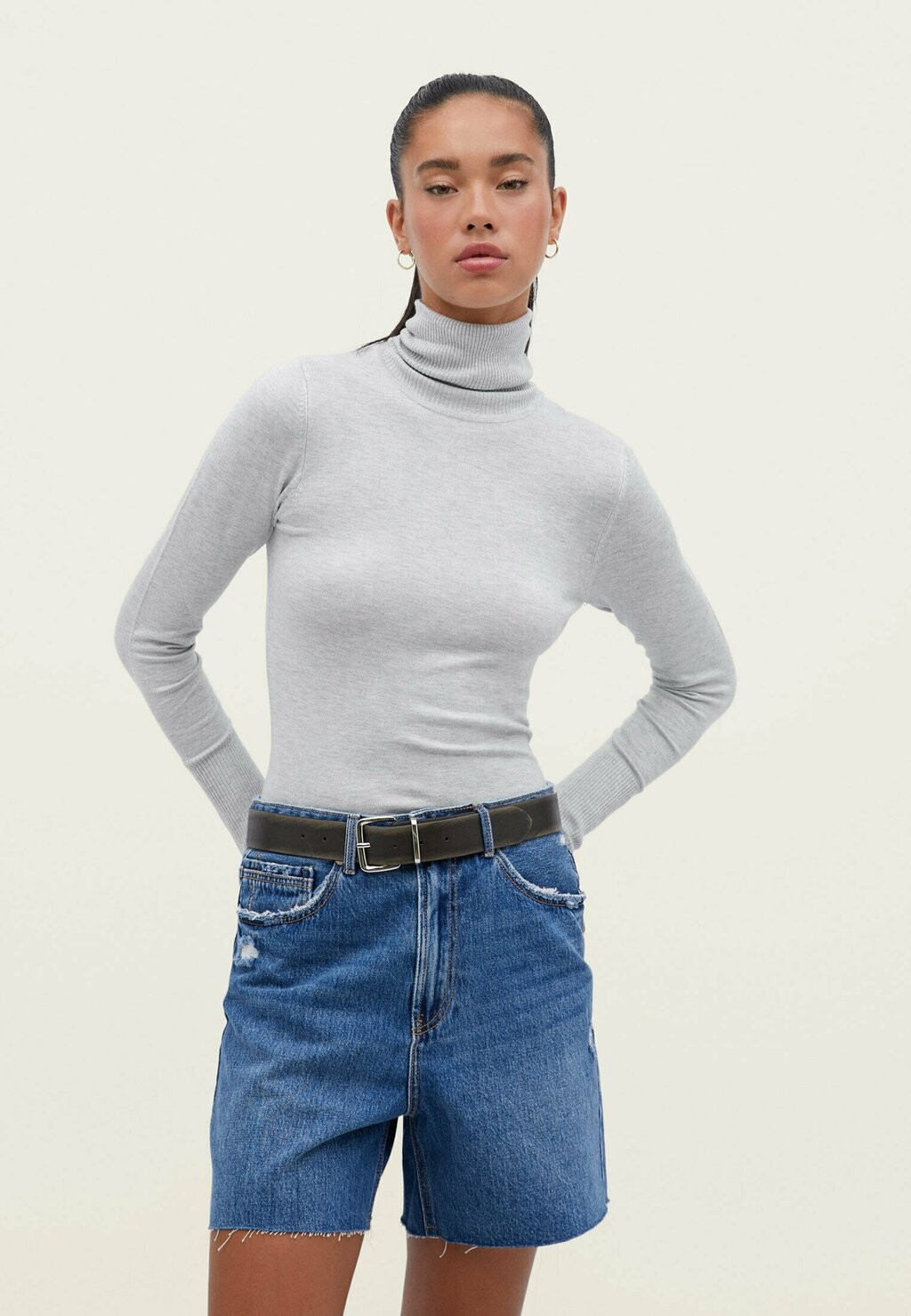 

Свитер High Neck Stradivarius, цвет silver