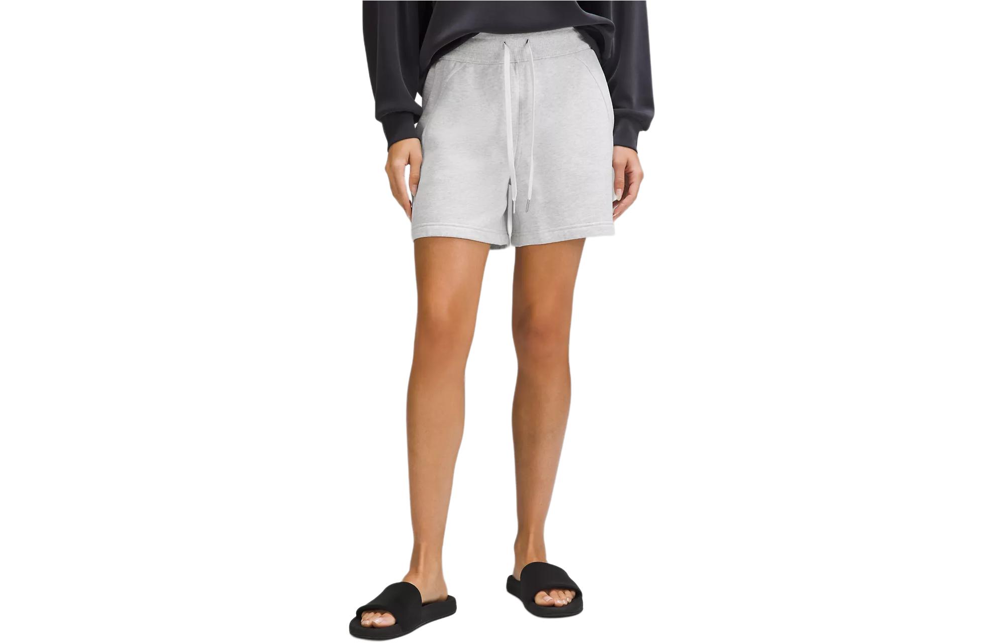 

Короткие шорты для женщин Scuba Series Lululemon, серый