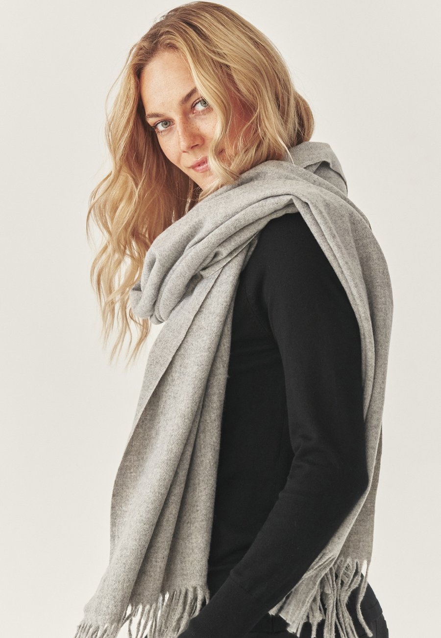 

Шарф TATUUM Scarf, Gray Melange/Mottled Grey