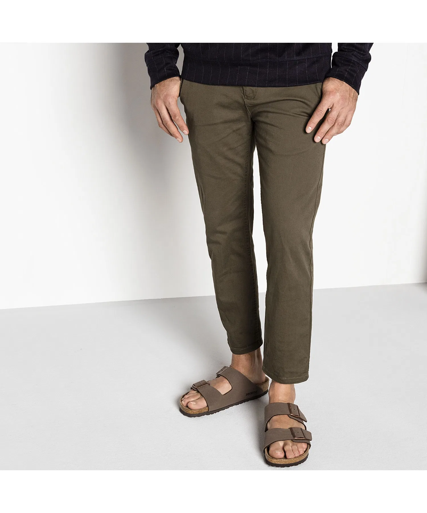 Унисекс сандалии Birkenstock Arizona из Birko-Flor коричневые
