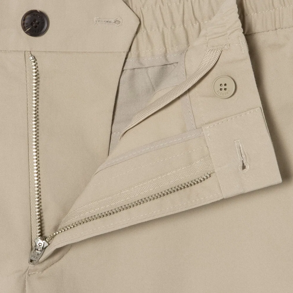 Мужские шорты-бермуды чинос бежевые от Lacoste — фото 2