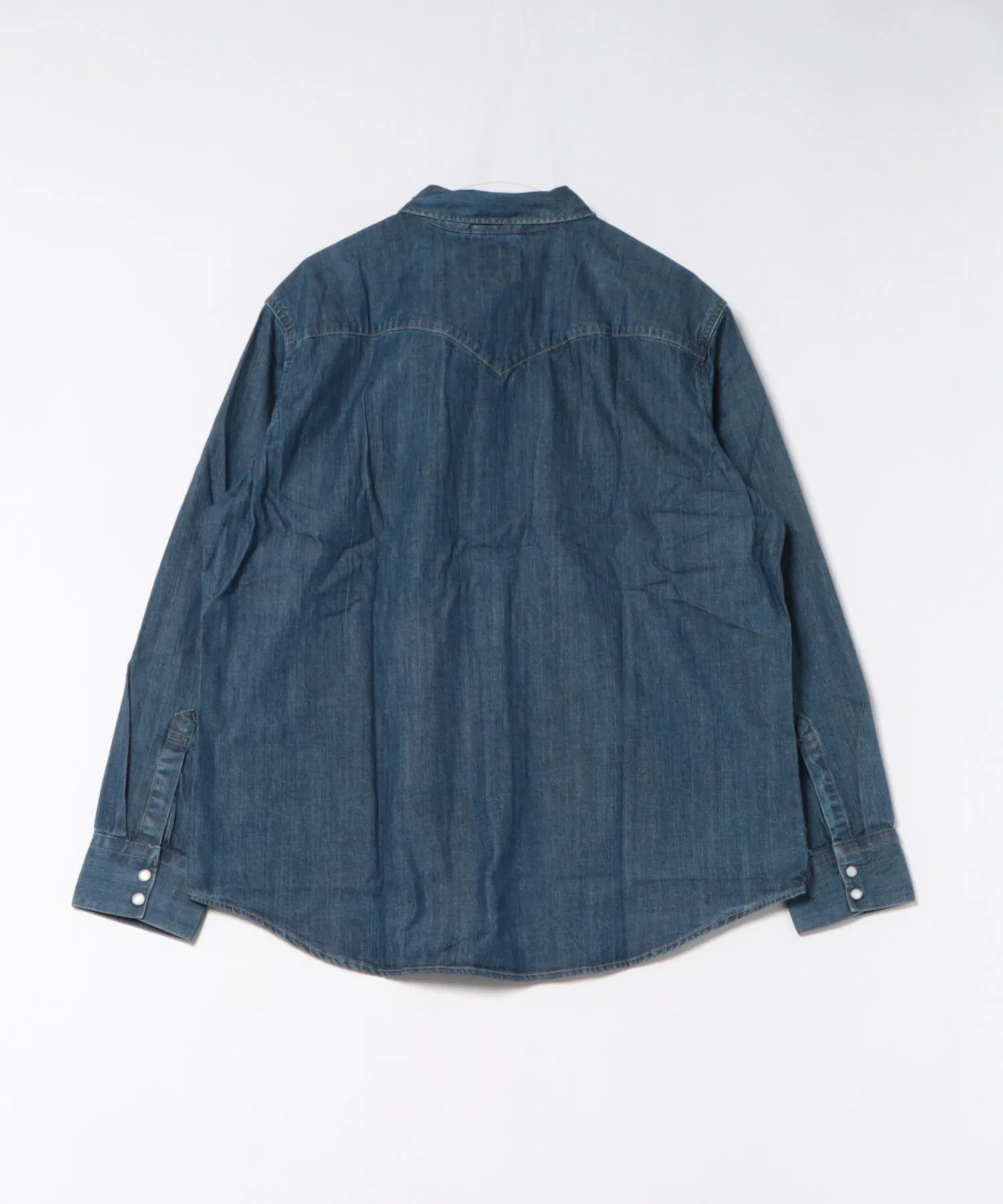 Мужская и женская джинсовая рубашка Levi's с длинным рукавом — фото 2