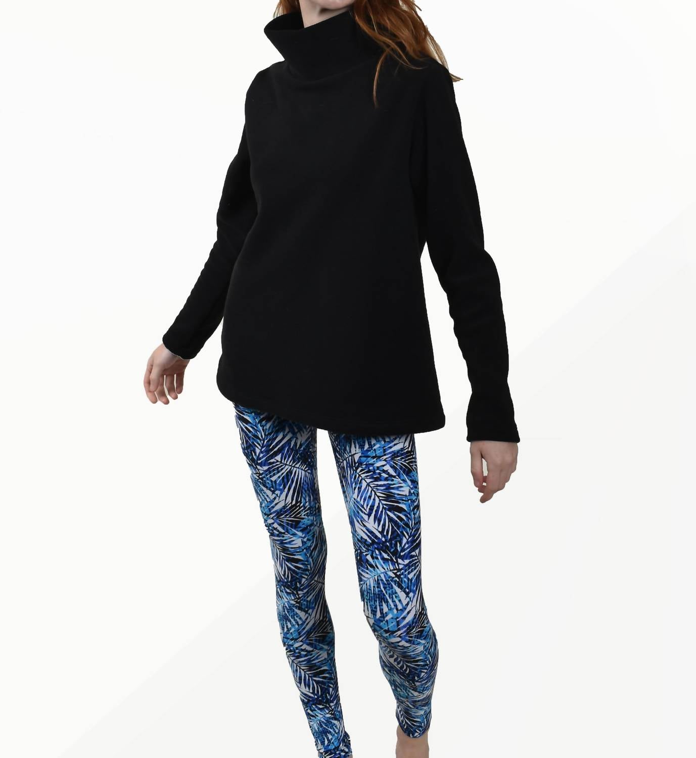 

Леггинсы Bayside Tight в цвете Navy Palm Southwind