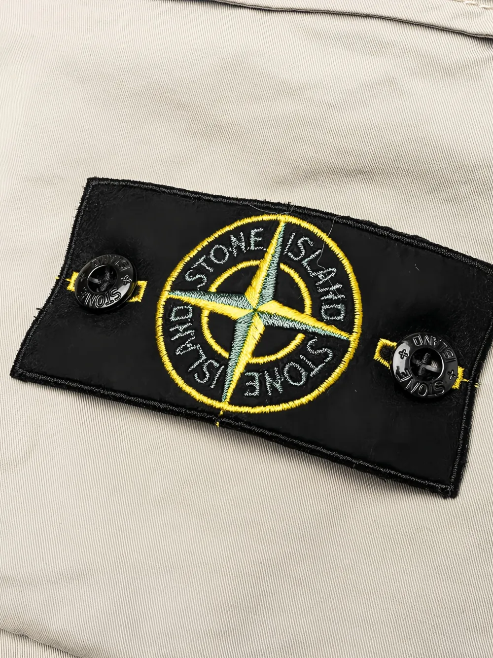 Брюки с карманами-карго и логотипом-аппликацией Stone Island, нейтральный — фото 3