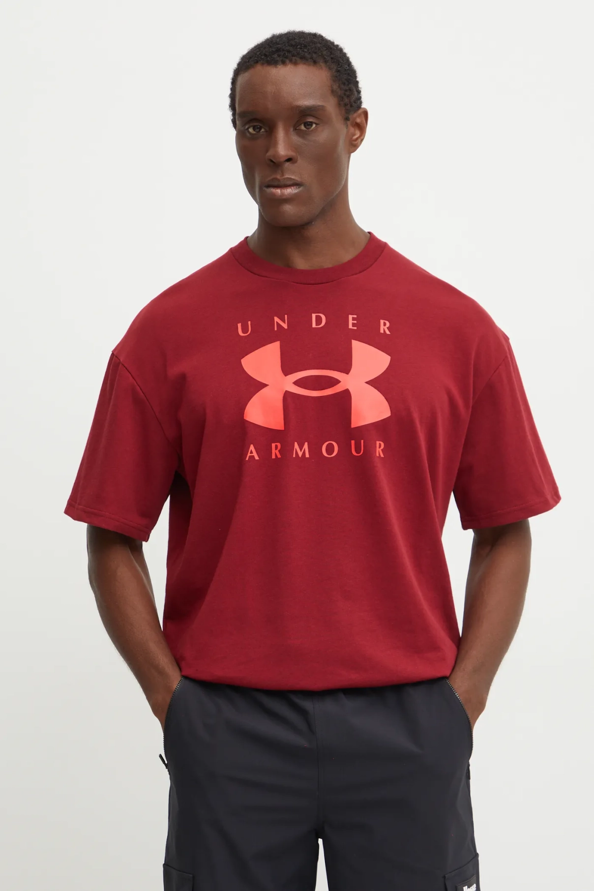 

Футболка с логотипом HW Under Armour, гранатовый