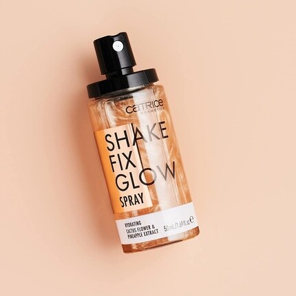 Спрей для лица Shake Fix Glow Spray 50 мл — полупрозрачный, веганский, без наночастиц, Catrice — фото 3
