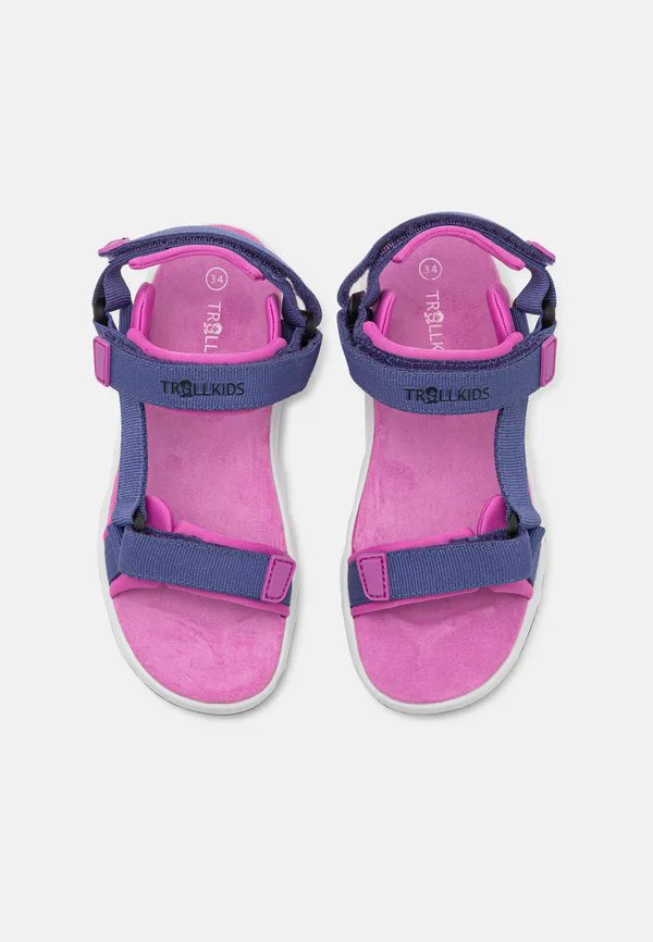 Прогулочные сандалии люсефьорда Trollkids, Violet Blue/Navy/Mallow Pink — фото 4