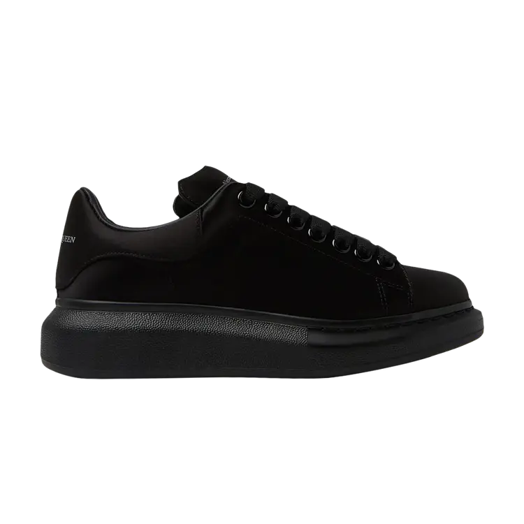 

Кроссовки Alexander McQueen Wmns Oversized Sneaker, черный