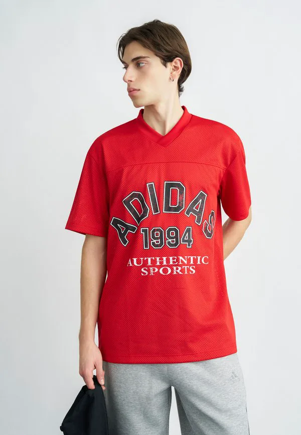Футболка с принтом Adidas Originals, Better Scarlet