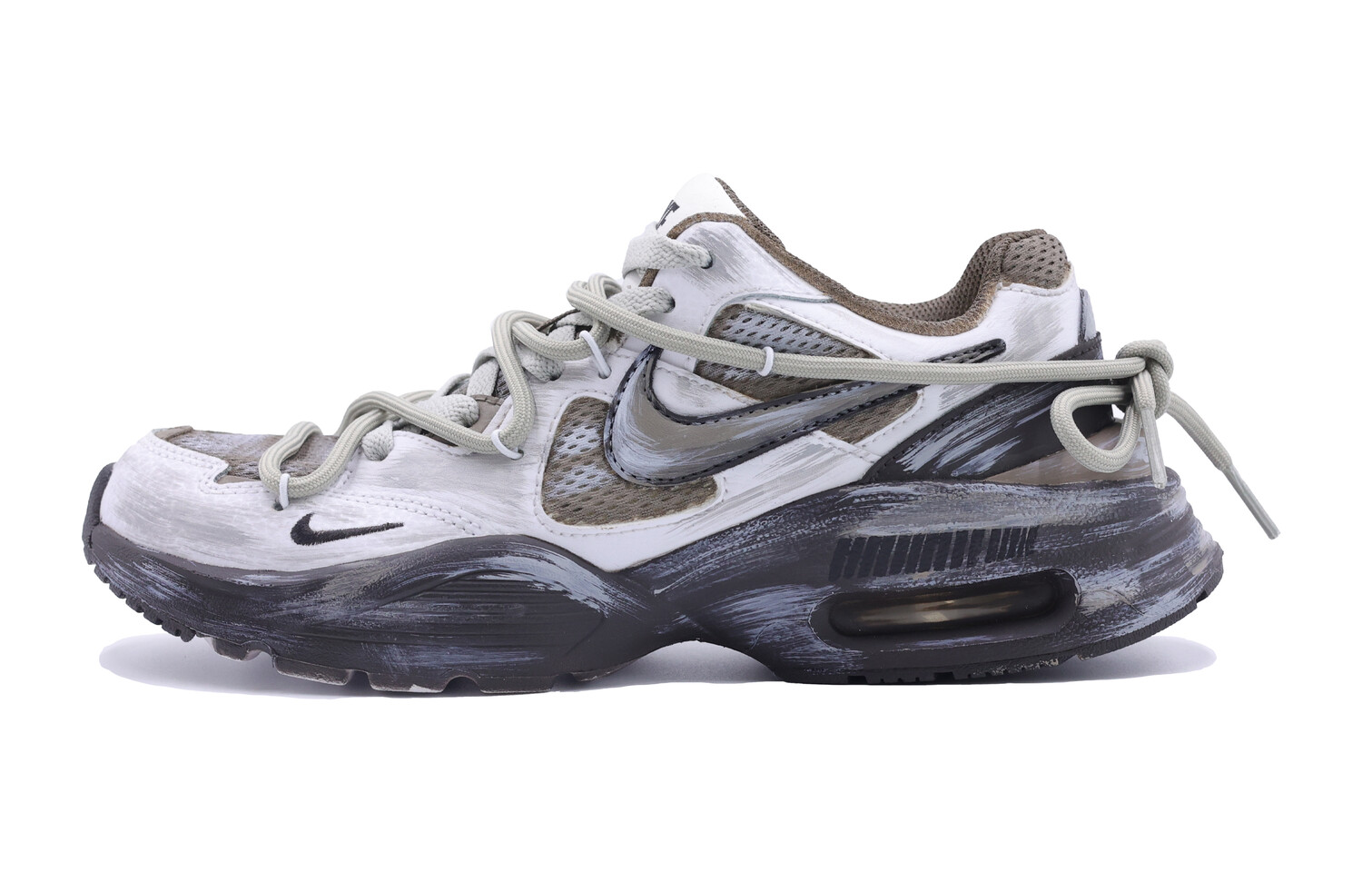 

Кроссовки Air Max Fusion женские с низким верхом серо-коричневые Nike