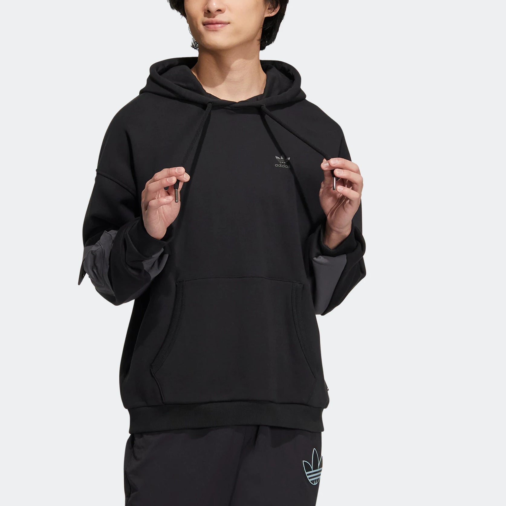 Худи adidas originals Ww Hoody Logo IC8157 — фото 2