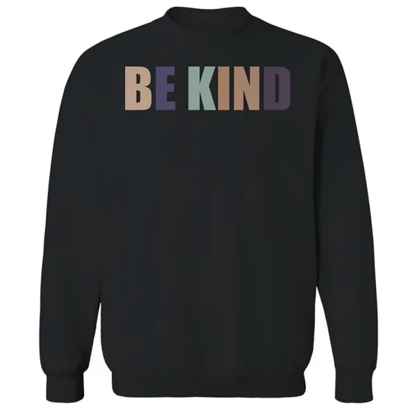 

Мужская флисовая толстовка с разноцветным принтом "Be kind" Licensed Character, черный