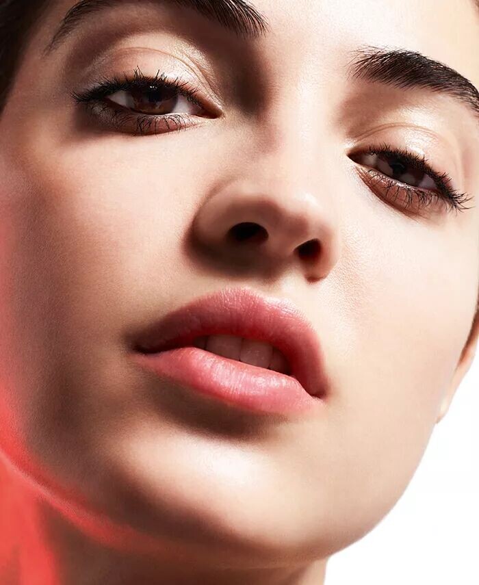 Или антивозрастной крем для лица Rouge Crème Essentielle с пестиком шафрана Yves Saint Laurent — фото 4