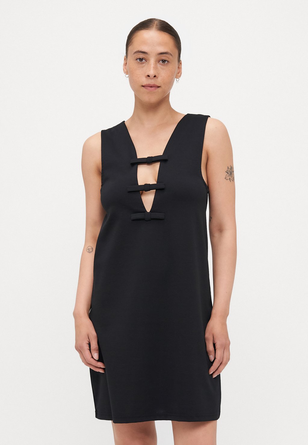

Платье из джерси ONLAMEL REVERSIBLE BOW DRESS ONLY Petite, черный
